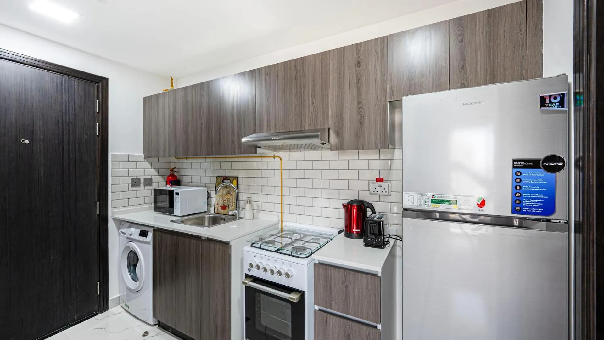 Apartment Modern Comfort In Central Dubailand Studio