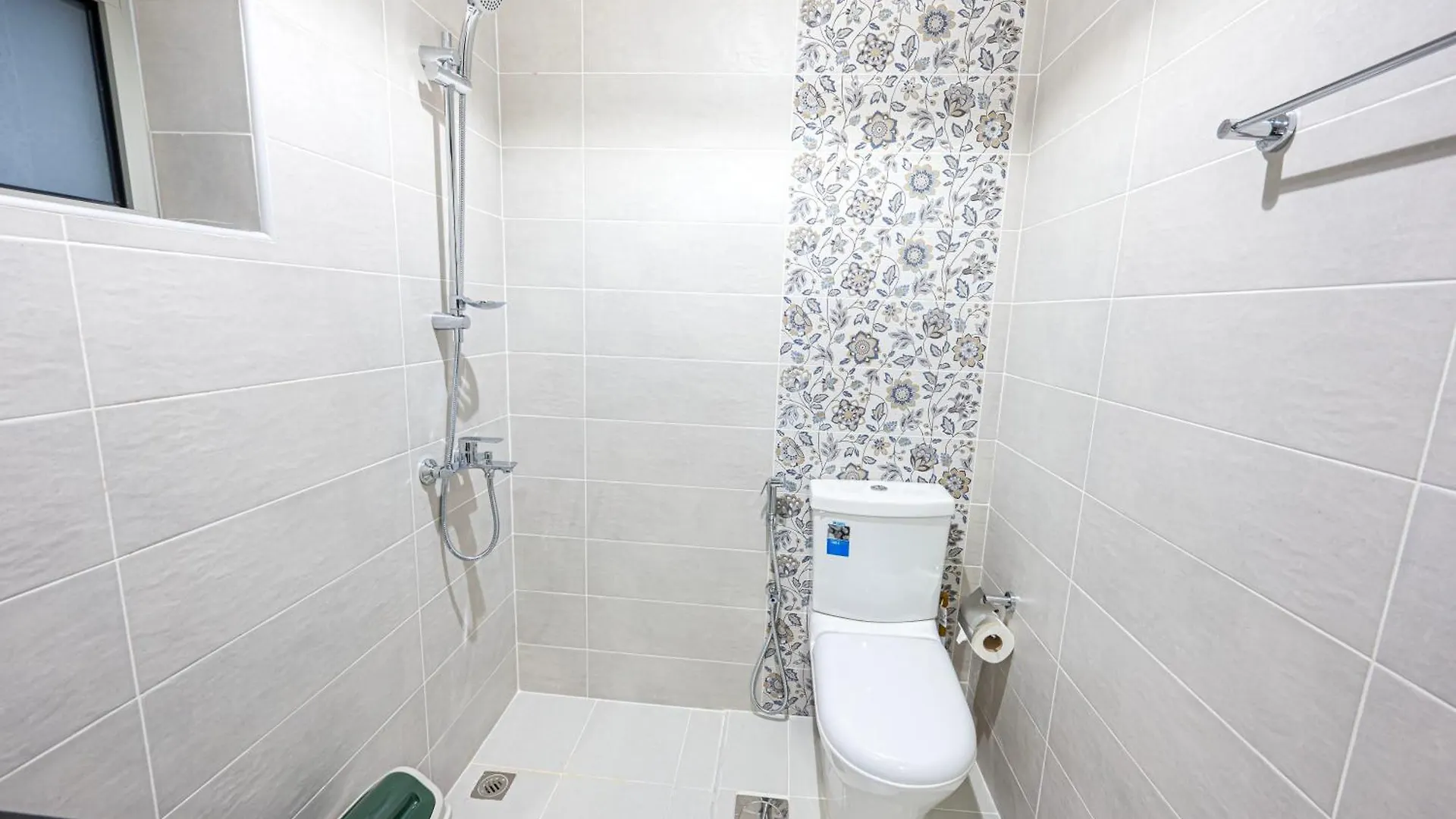 Modern Comfort In Central Dubailand Studio United Arab Emirates